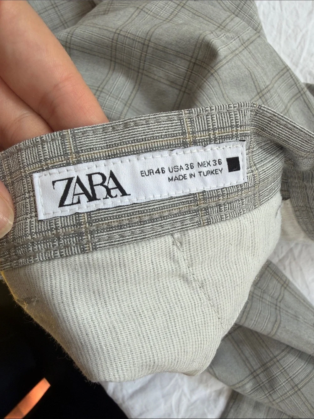 Zara Men's Light Gray Plaid Dress Pants